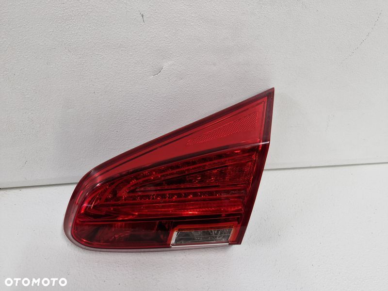 KIA CEED II 2 HB LAMPA PRAWY TYŁ TYLNA W KLAPĘ LED 92404-A20 - 1