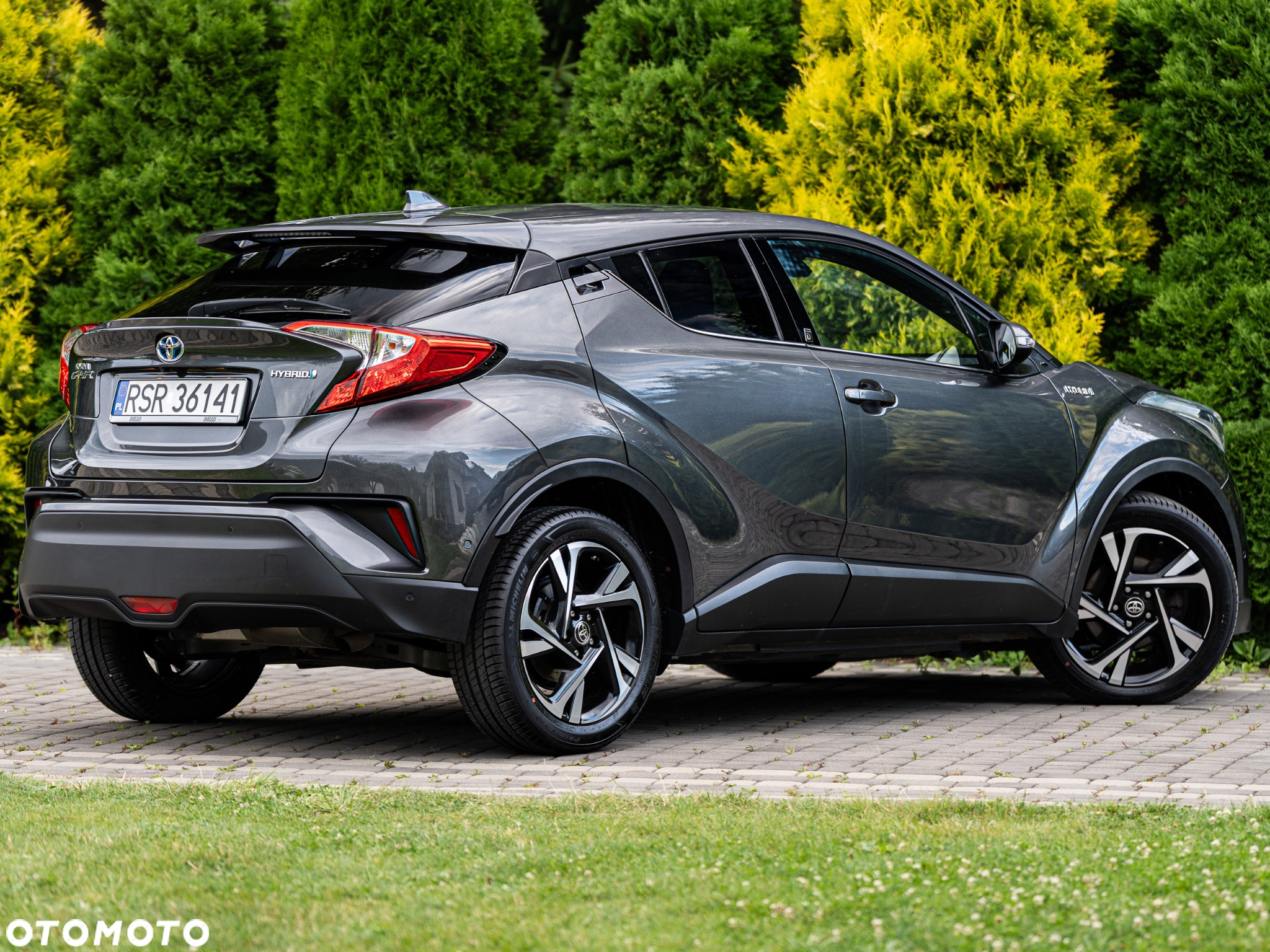 Toyota C-HR - 15