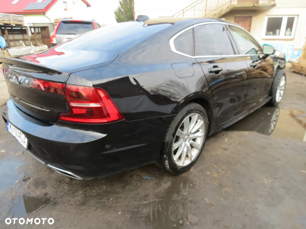 VOLVO S90 ĆWIARTKA TYŁ PRZÓD PODŁUŻNICA DRZWI WANNA SŁUPEK PRÓG BŁOTNIK POSZYCIE LAKIER  717-46 KLAPA ZDERZAK LUSTERKO