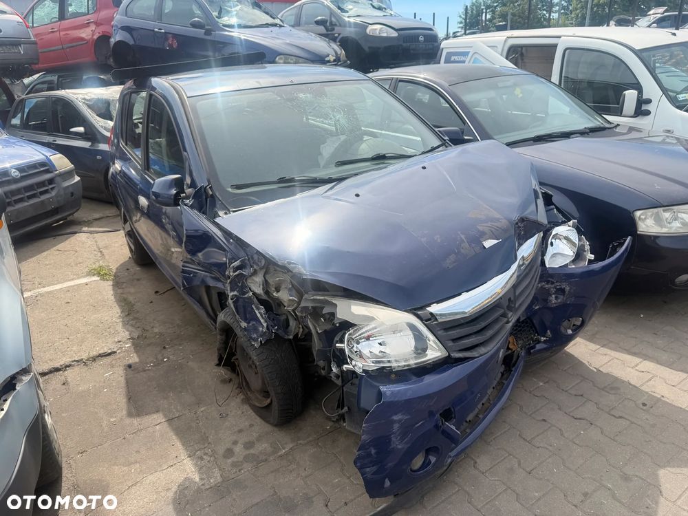 Dacia Sandero 1.6 MPI Skrzynia Maska Klapa Drzwi Lampa