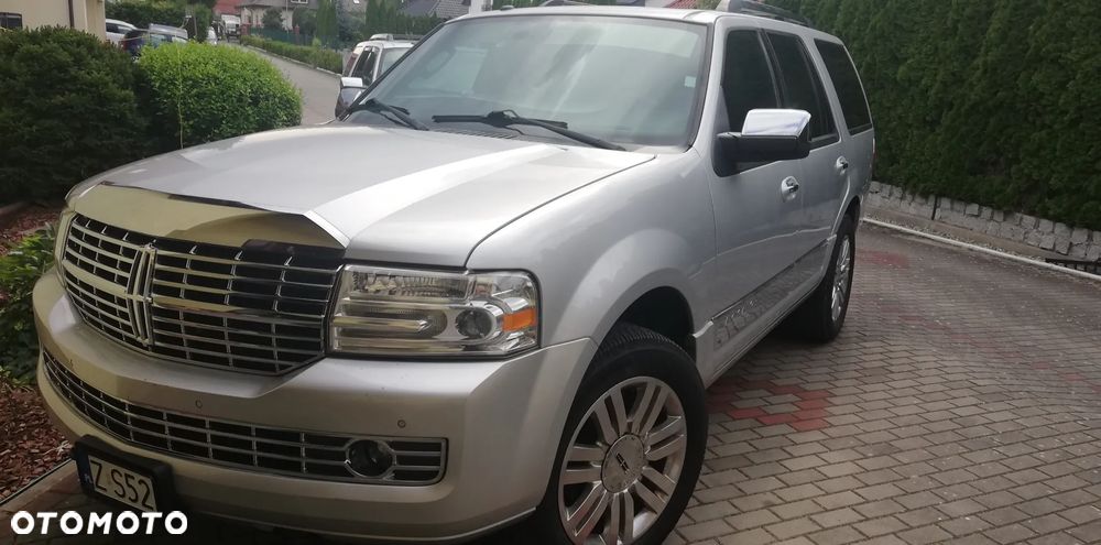 Lincoln Navigator 5.4 L 4x4 - 15