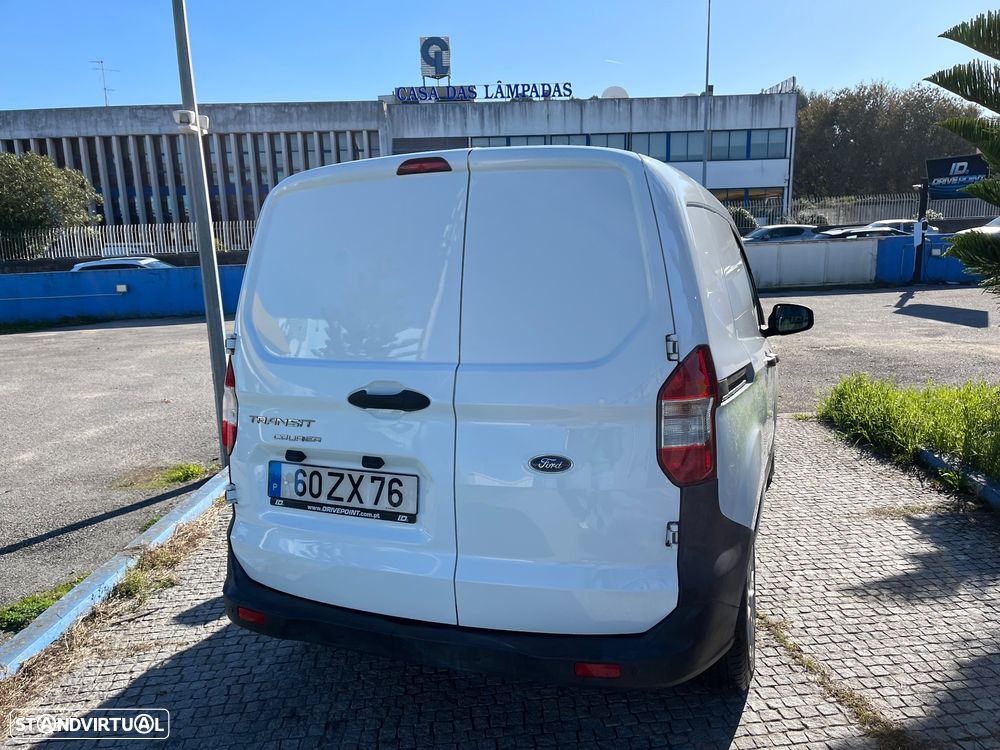 Ford Transit Courier - 8