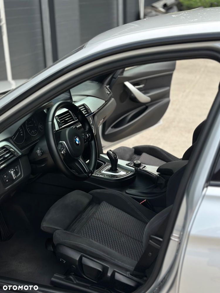 BMW Seria 3 328i Sport Line - 20