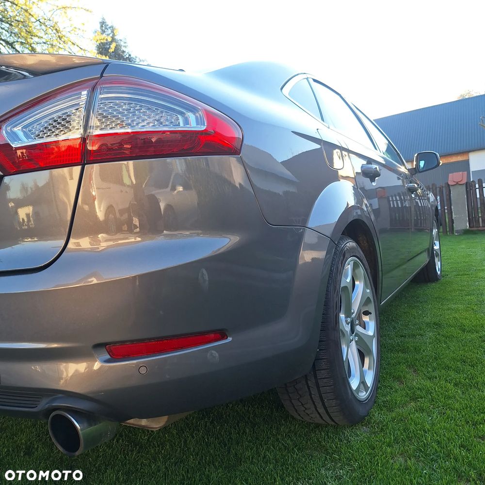 Ford Mondeo 1.6 T Gold X Plus - 19