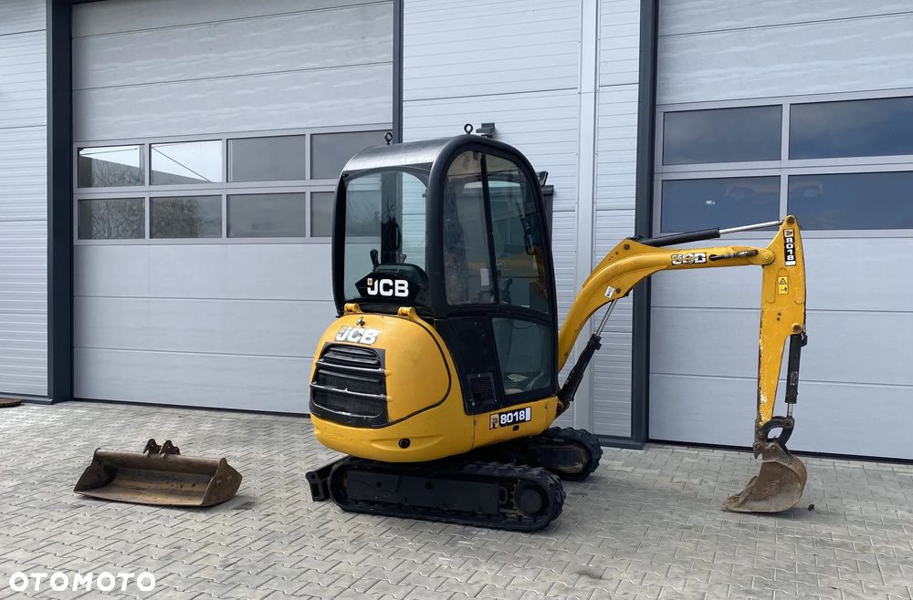 JCB 8018 CTS Minikoparka - 12