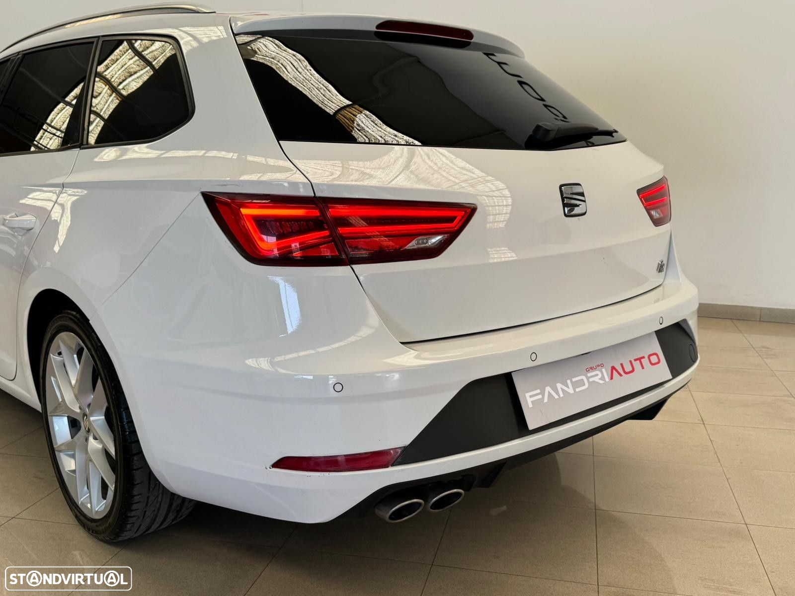 SEAT Leon ST 2.0 TDI FR S/S - 18