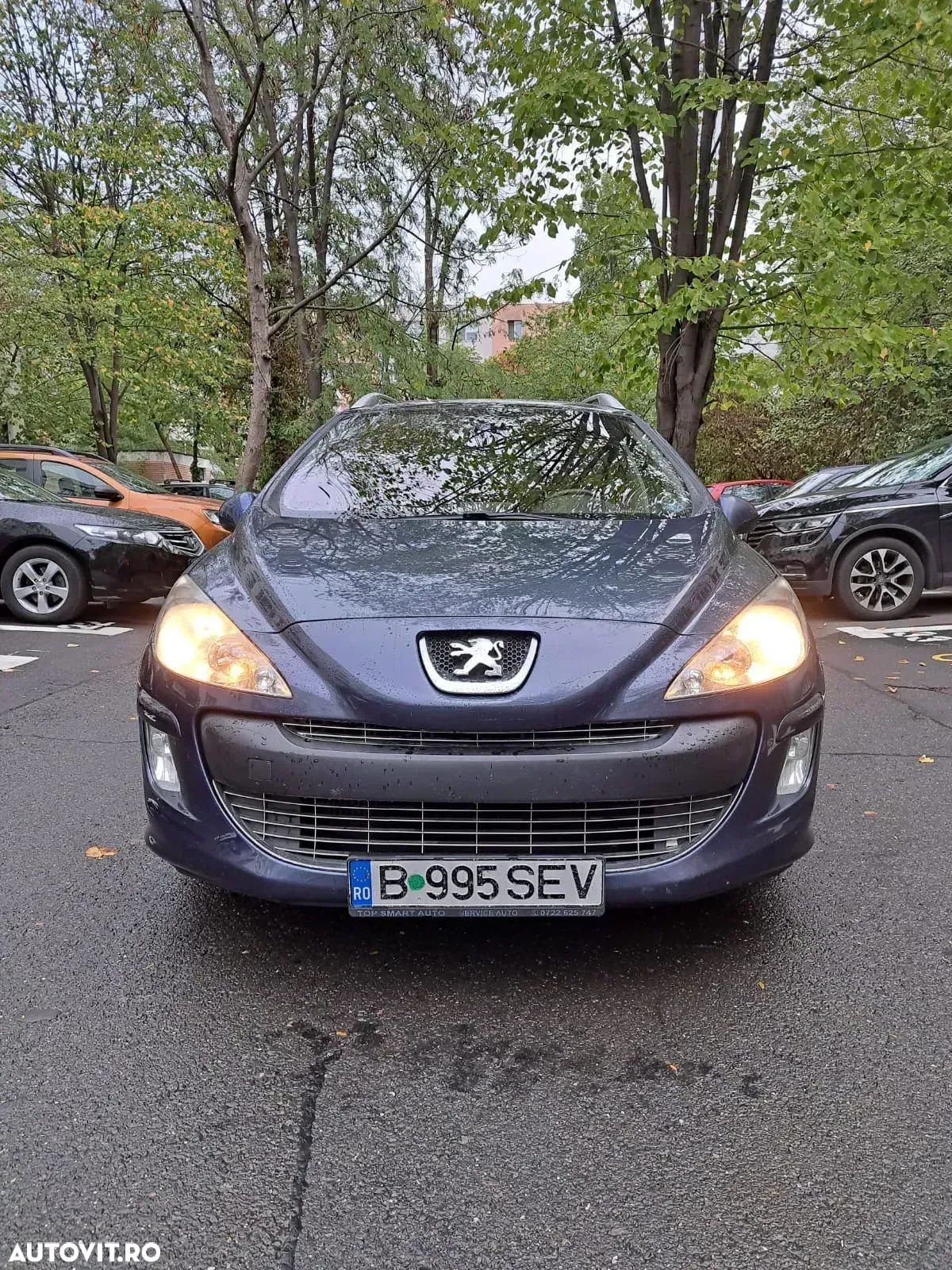 Peugeot 308 - 1