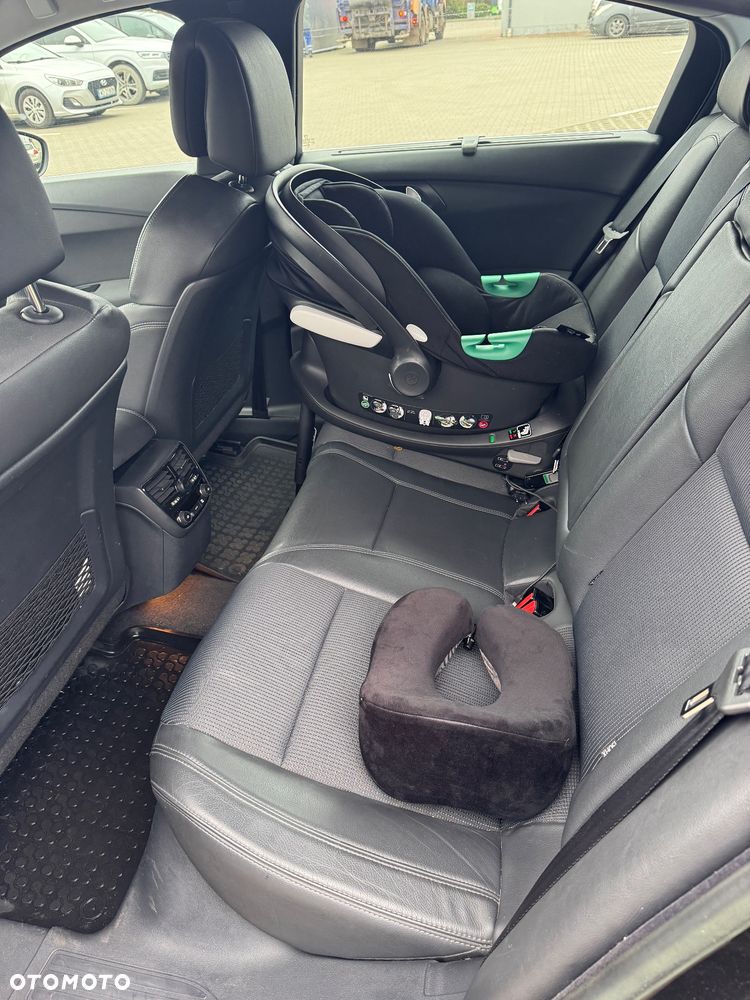 Peugeot 508 RXH Hybrid4 - 6