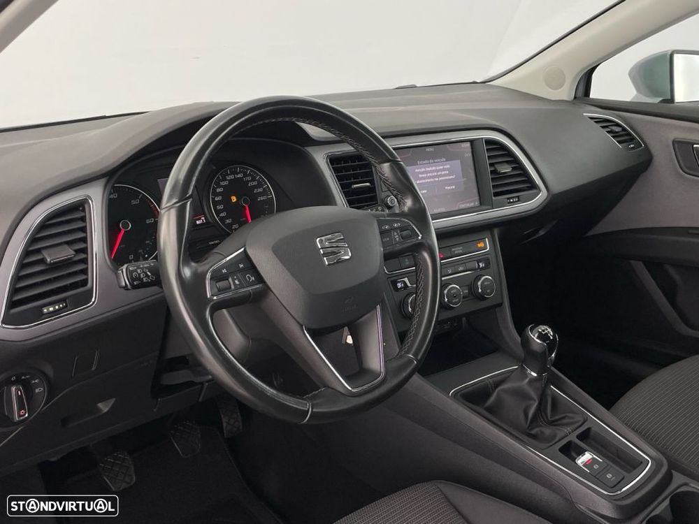 SEAT Leon 1.6 TDI Style S/S — fotografia 16