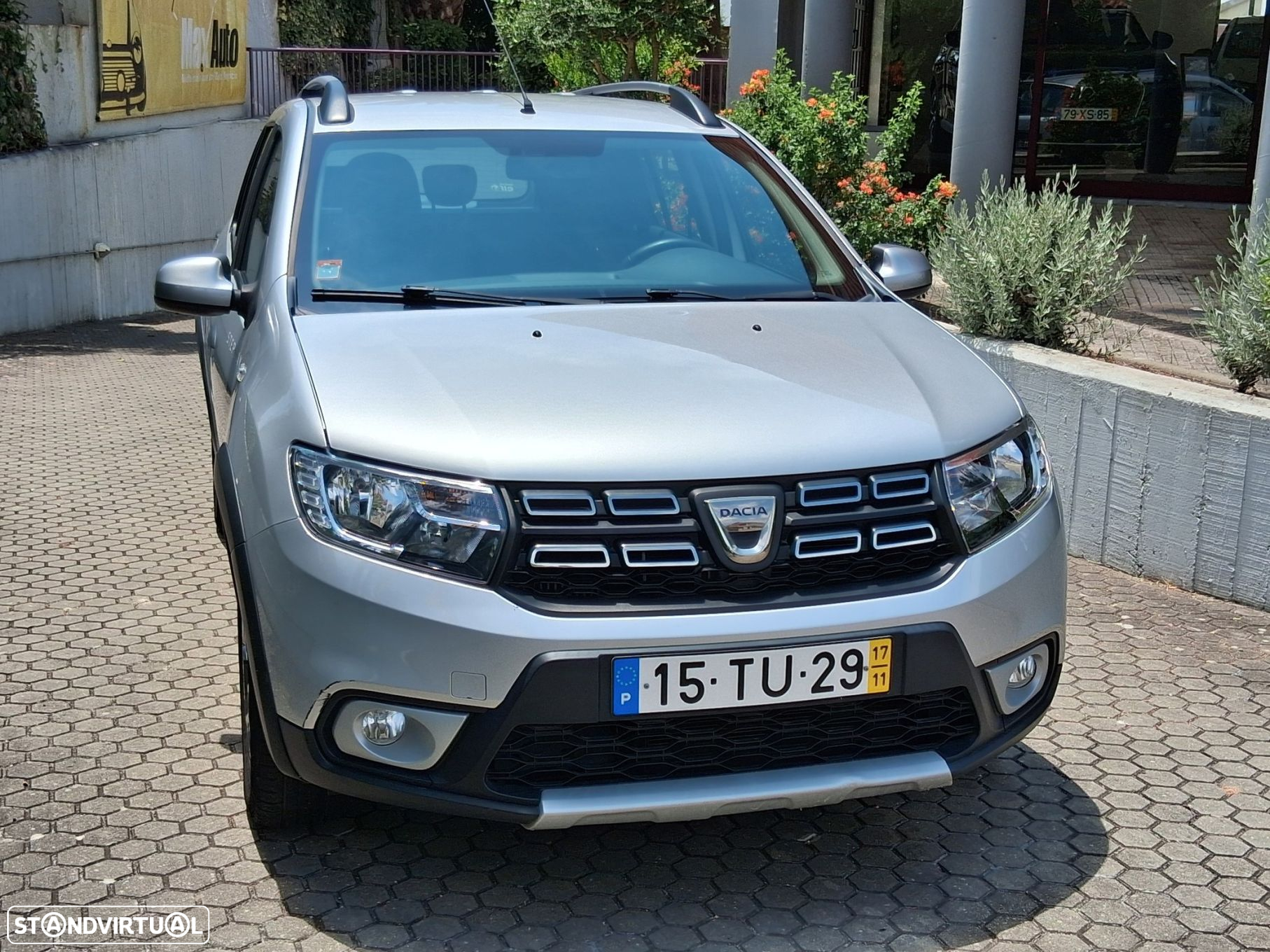 Dacia Logan MCV 1.5 dCi Stepway - 9