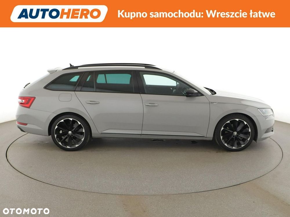 Skoda Superb 2.0 TDI DSG Sportline - 10