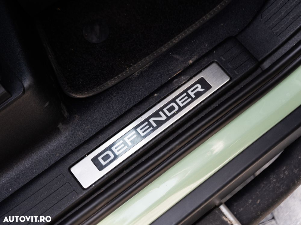Land Rover Defender 110 3.0 P400 MHEV - 41