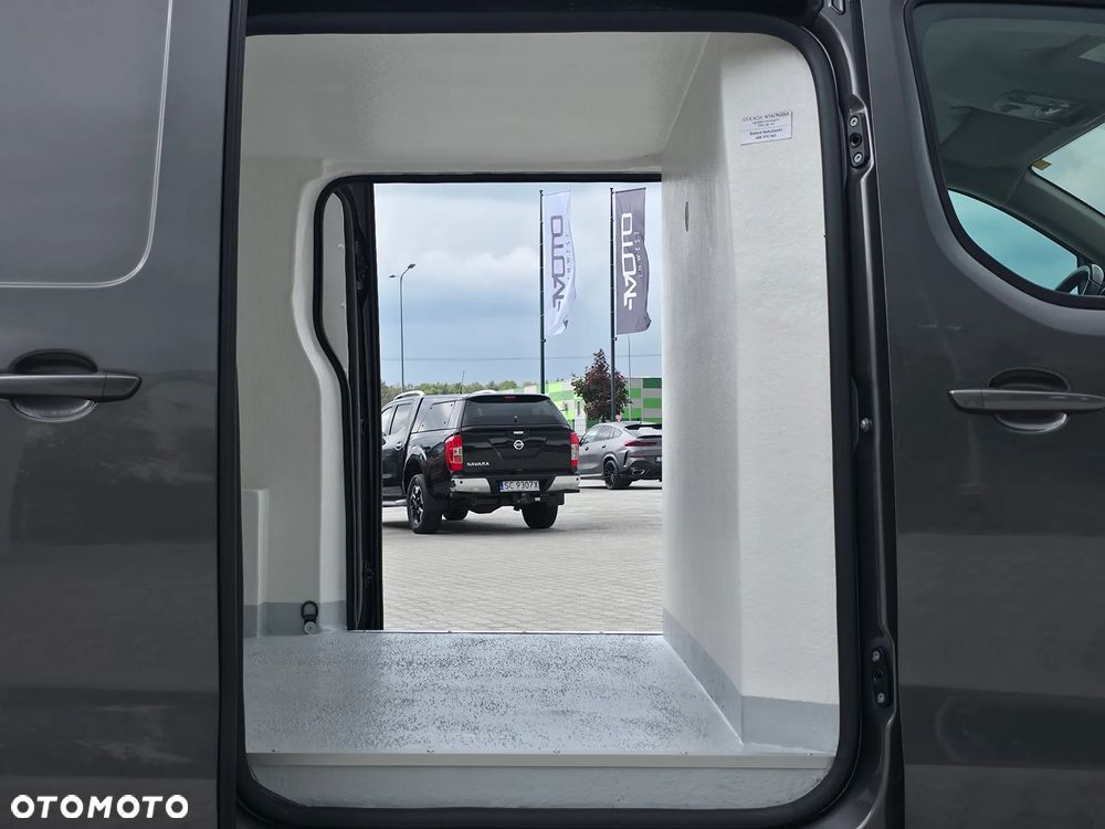 Peugeot EXPERT 2.0 HDI 177 KM AUTOMAT IZOTERMA KRAJOWY BEZWYPADKOWY I WŁAŚCICIEL DRZWI PRZESUWNE Z DWÓCH STRON - 8