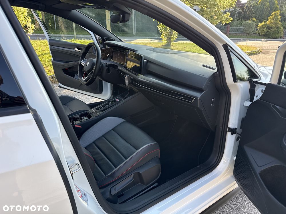Volkswagen Golf GTI (BlueMotion Technology) DSG Performance - 18