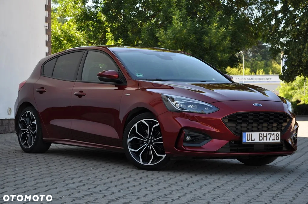 Ford Focus Turnier 1.5 EcoBoost Start-Stopp-System ST-LINE - 10