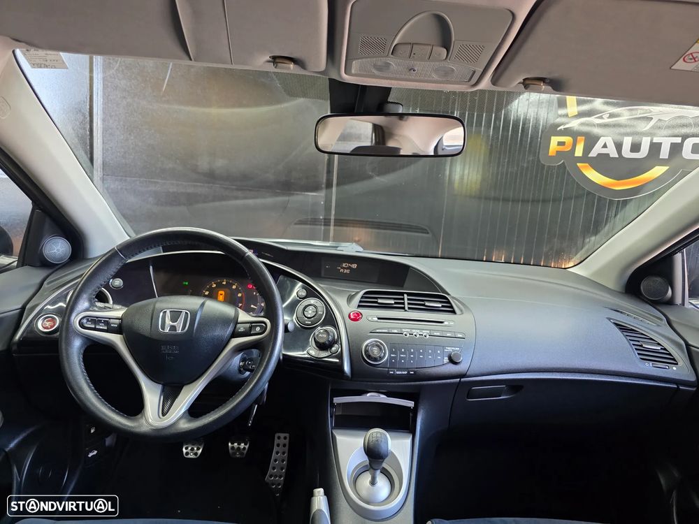 Honda Civic 1.4 Sport - 36