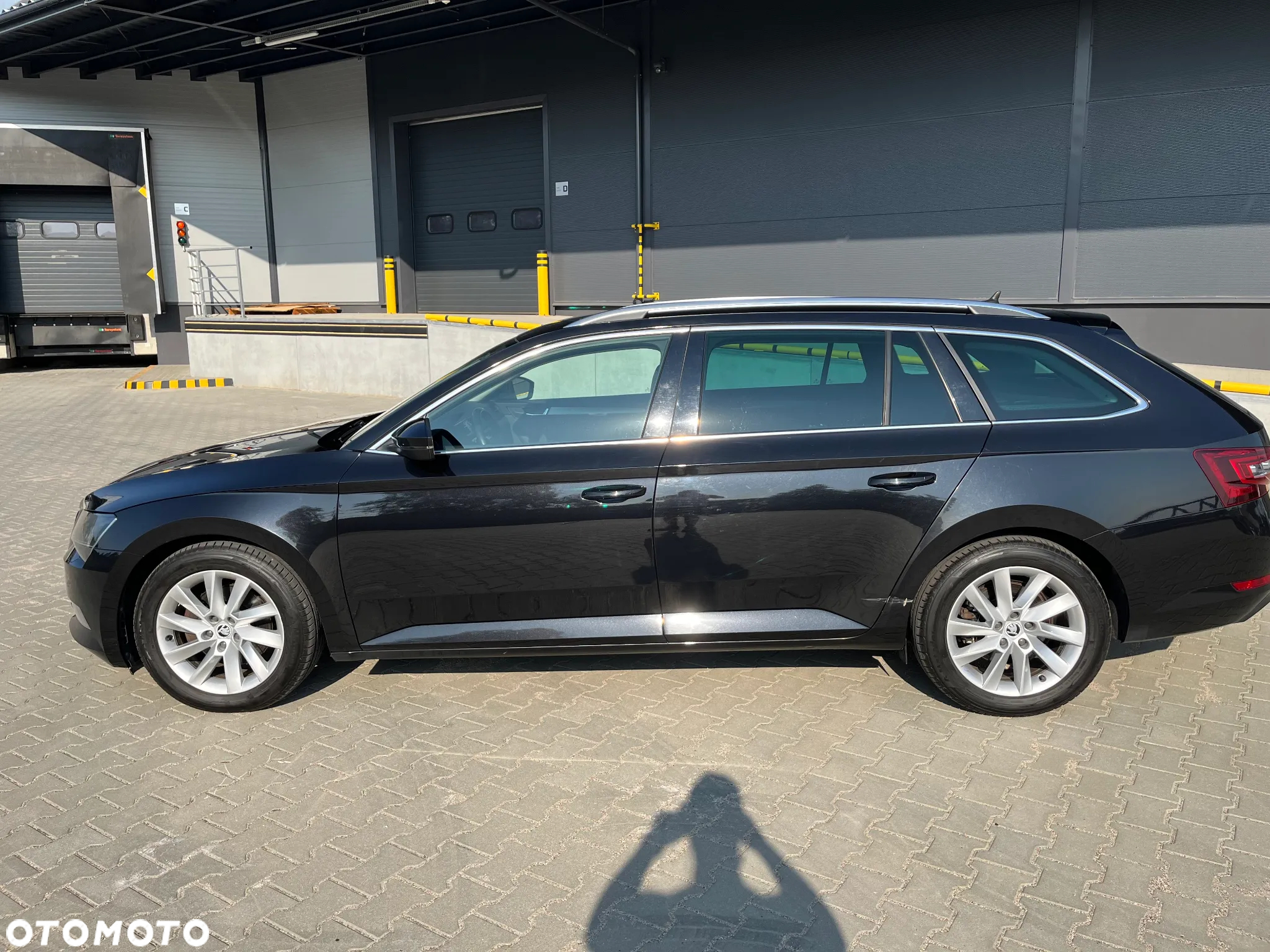 Skoda Superb 2.0 TDI Style DSG - 3