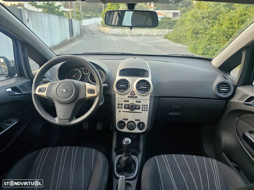 Opel Corsa 1.3 CDTI Enjoy EcoFLEX - 24