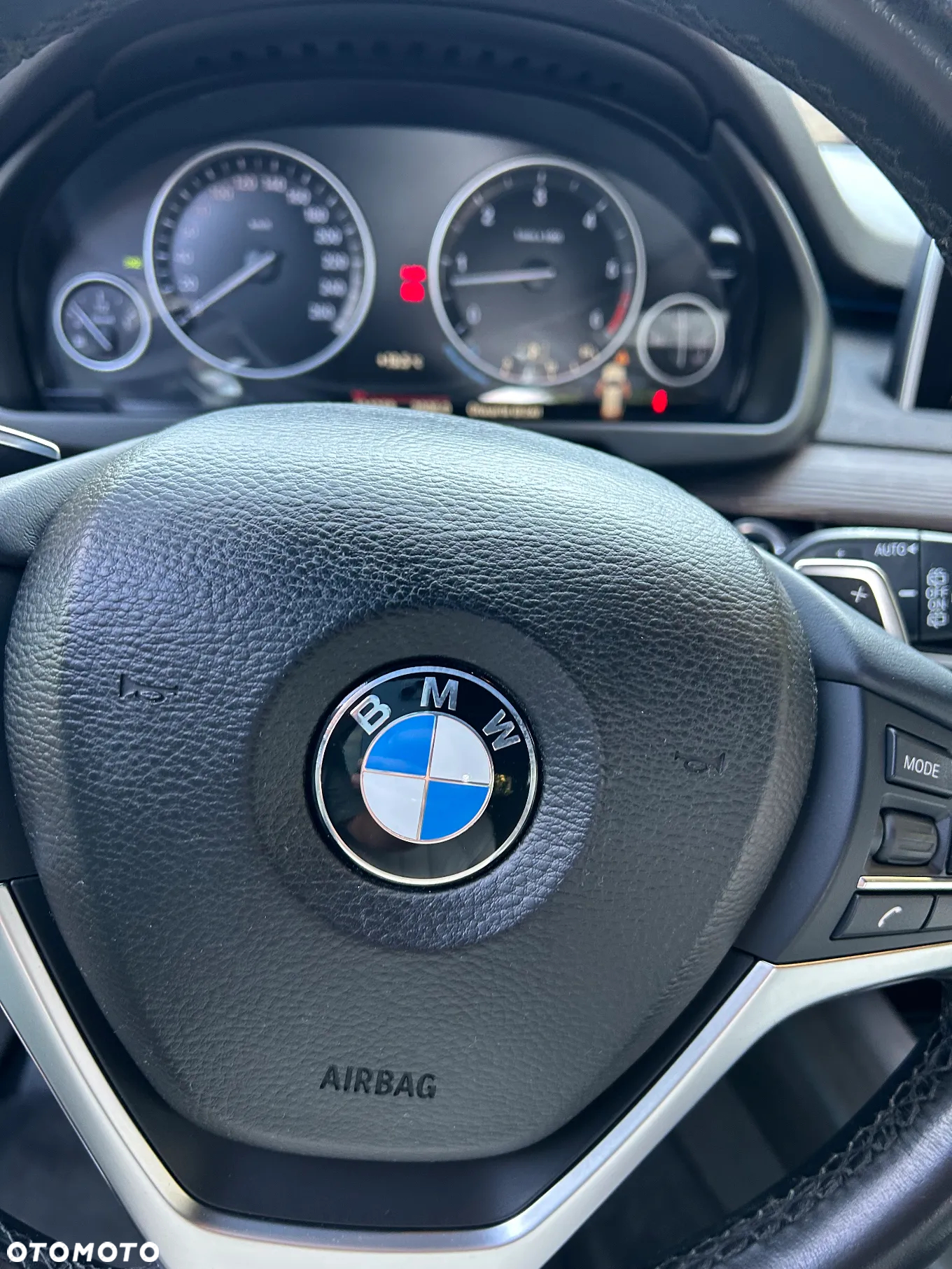 BMW X5 xDrive30d - 16