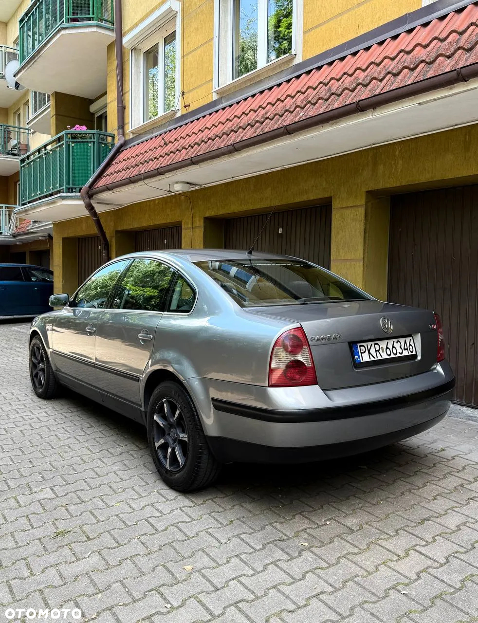 Volkswagen Passat 1.9 TDI Basis - 4