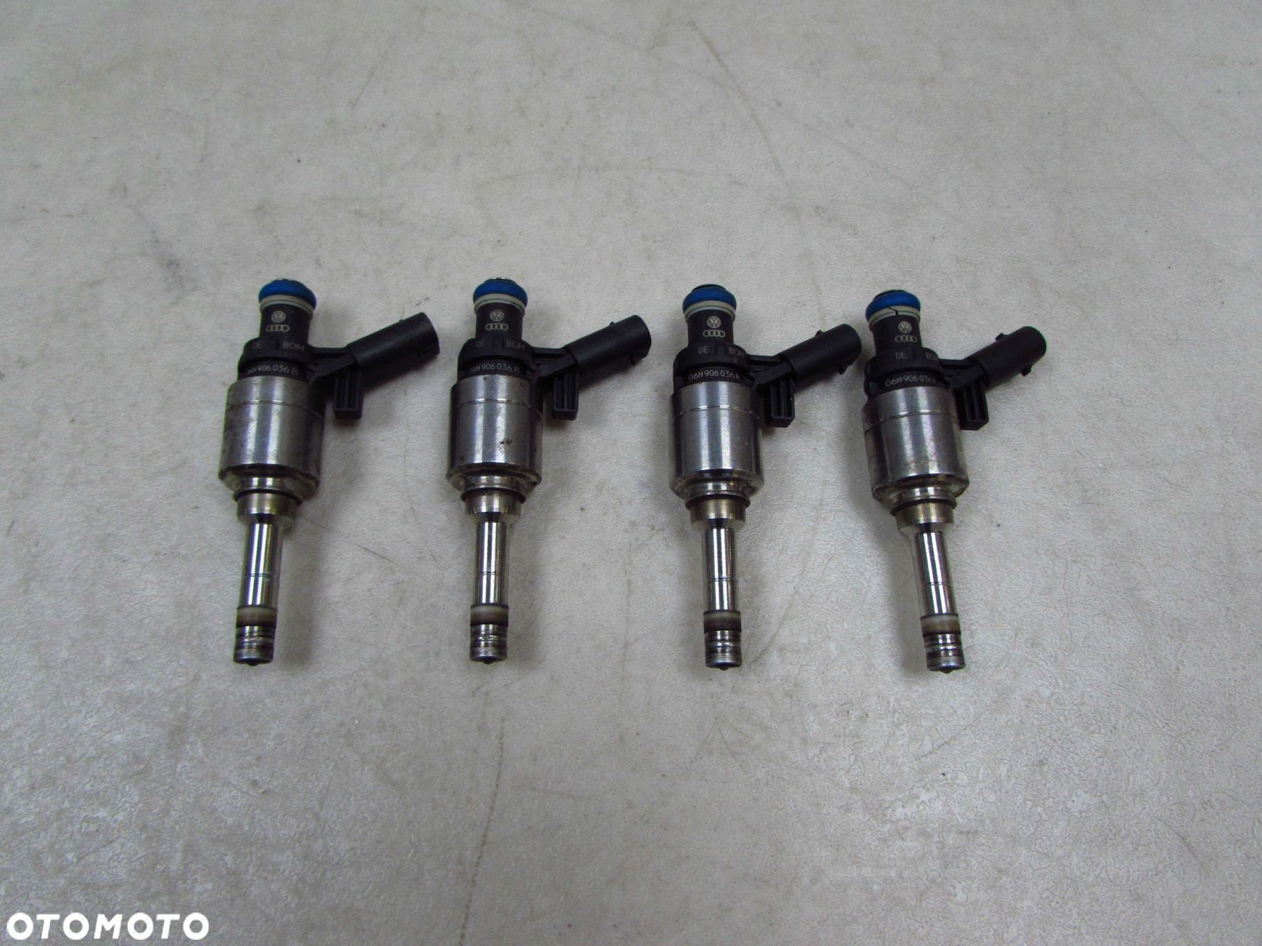 VW AUDI SEAT SKODA 1.8 TFSI WTRYSK WTRYSKIWACZ PALIWA 06H906036B 0261500033 - 1