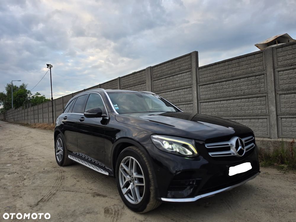 Mercedes-Benz GLC 250 d 4Matic 9G-TRONIC AMG Line - 21