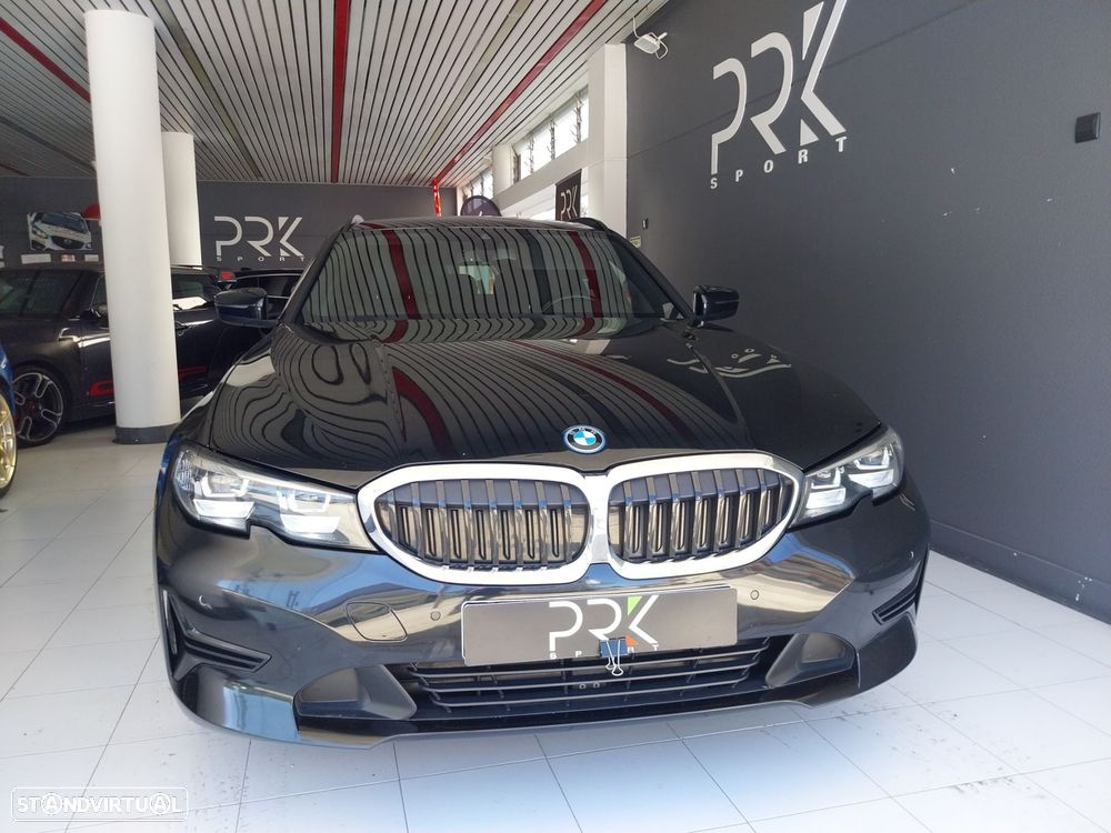 BMW 320 e Line Luxury Auto - 2