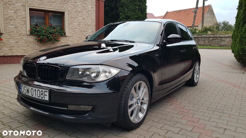 BMW Seria 1 116i - 32