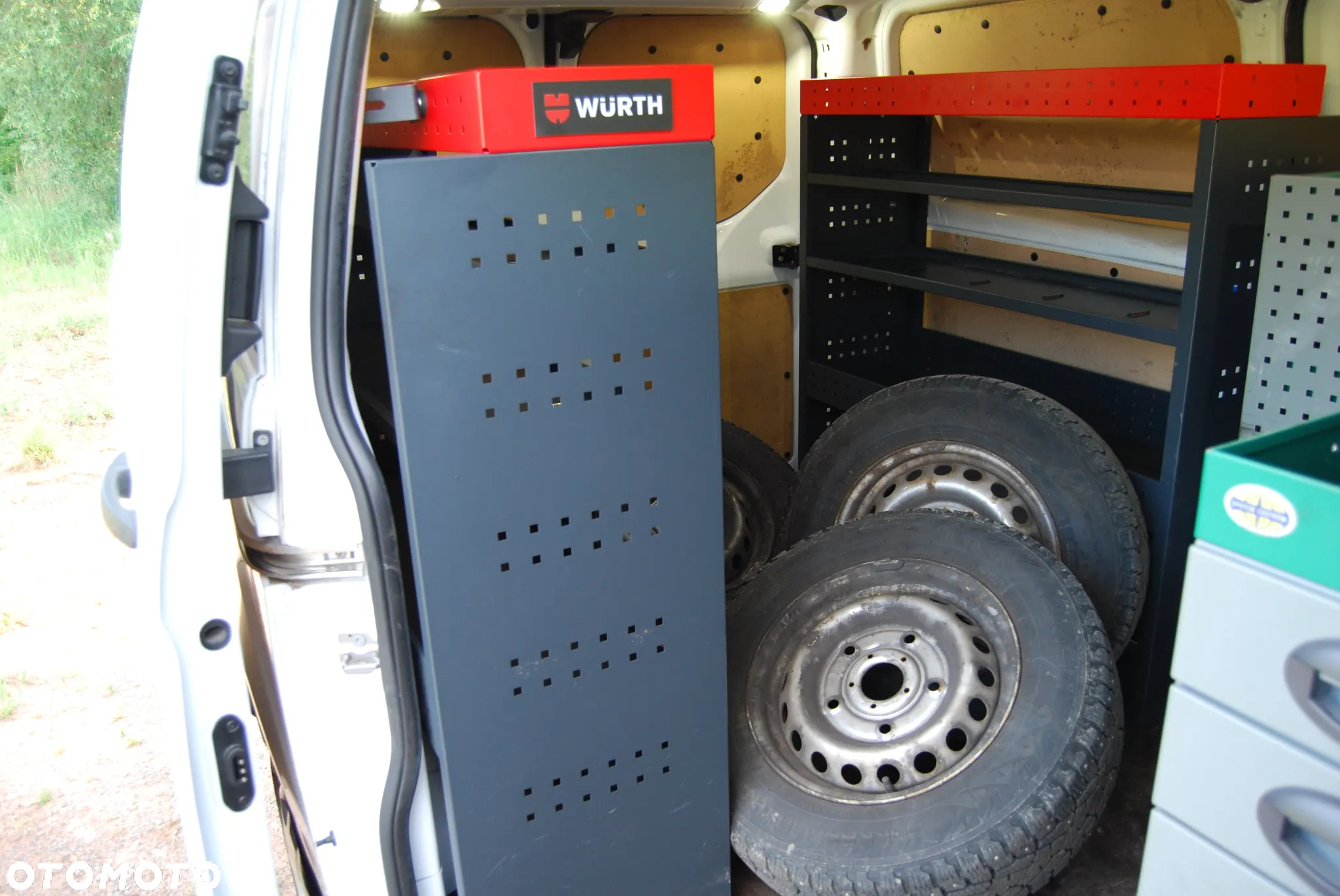 Ford custom transit - 10