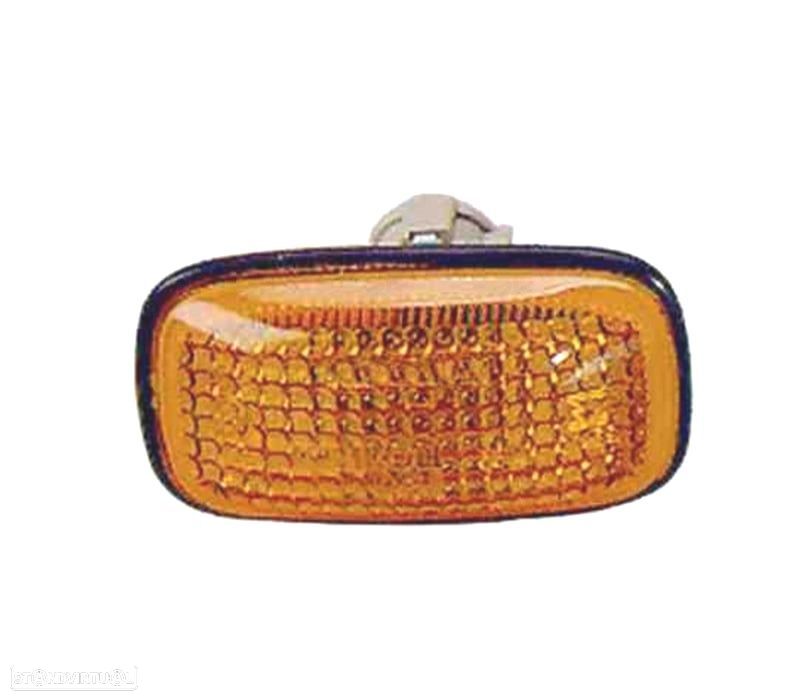 PISCAS LATERAIS NISSAN ALMERA 95-02 MAXIMA 95-00 - 1