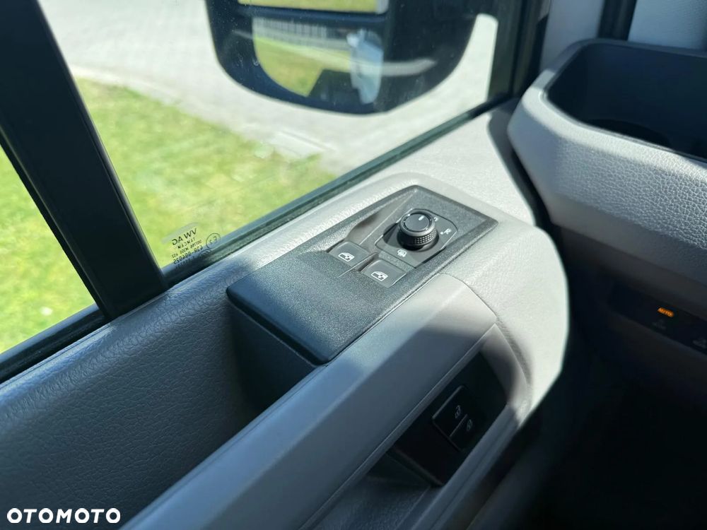 Volkswagen Crafter - 30