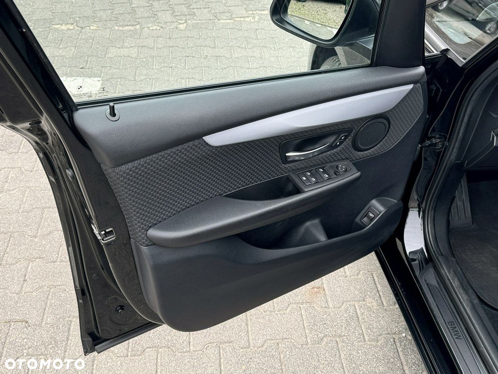 BMW Seria 2 - 38