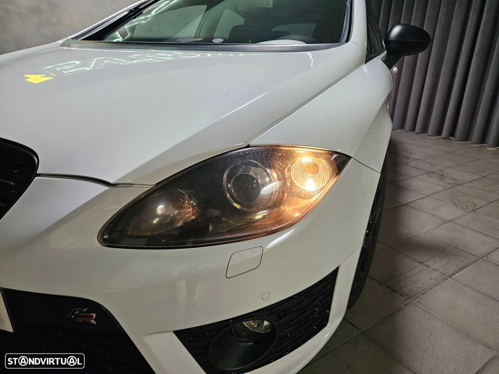 SEAT Leon 2.0 TDI FR DPF - 3