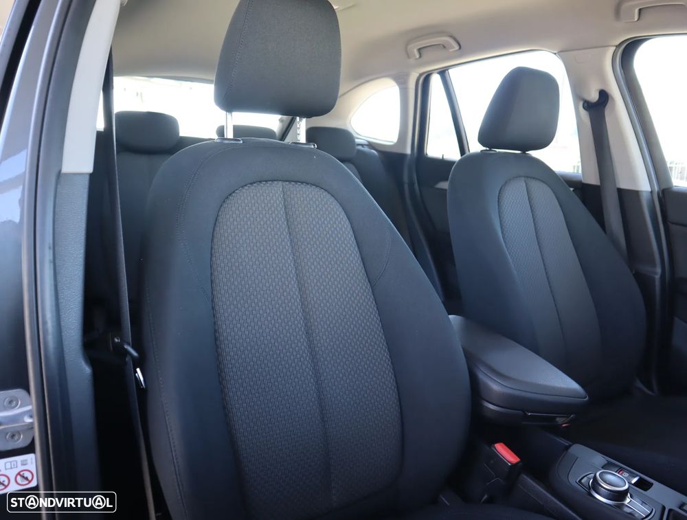 BMW X1 16 d sDrive Auto - 5