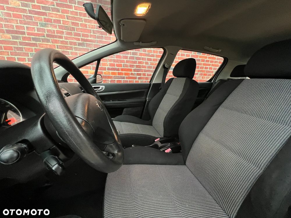 Peugeot 307 - 13