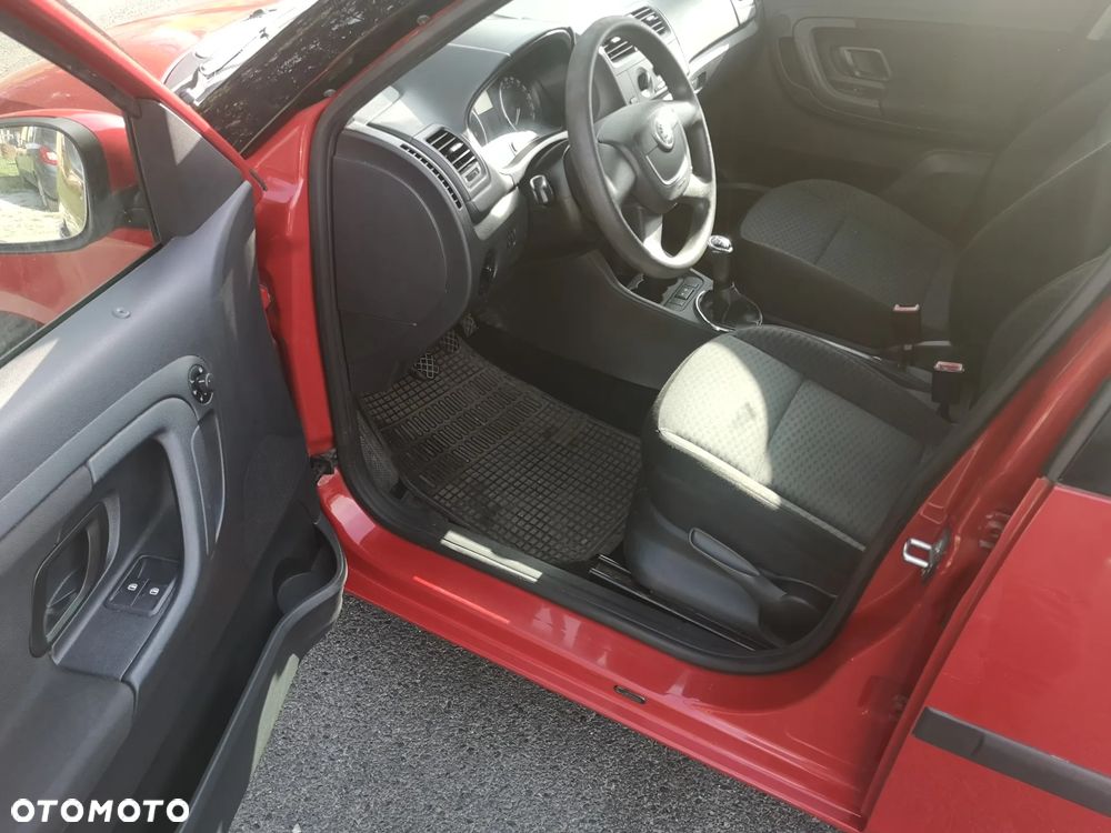 Skoda Roomster 1.2 TSI Comfort PLUS EDITION - 7