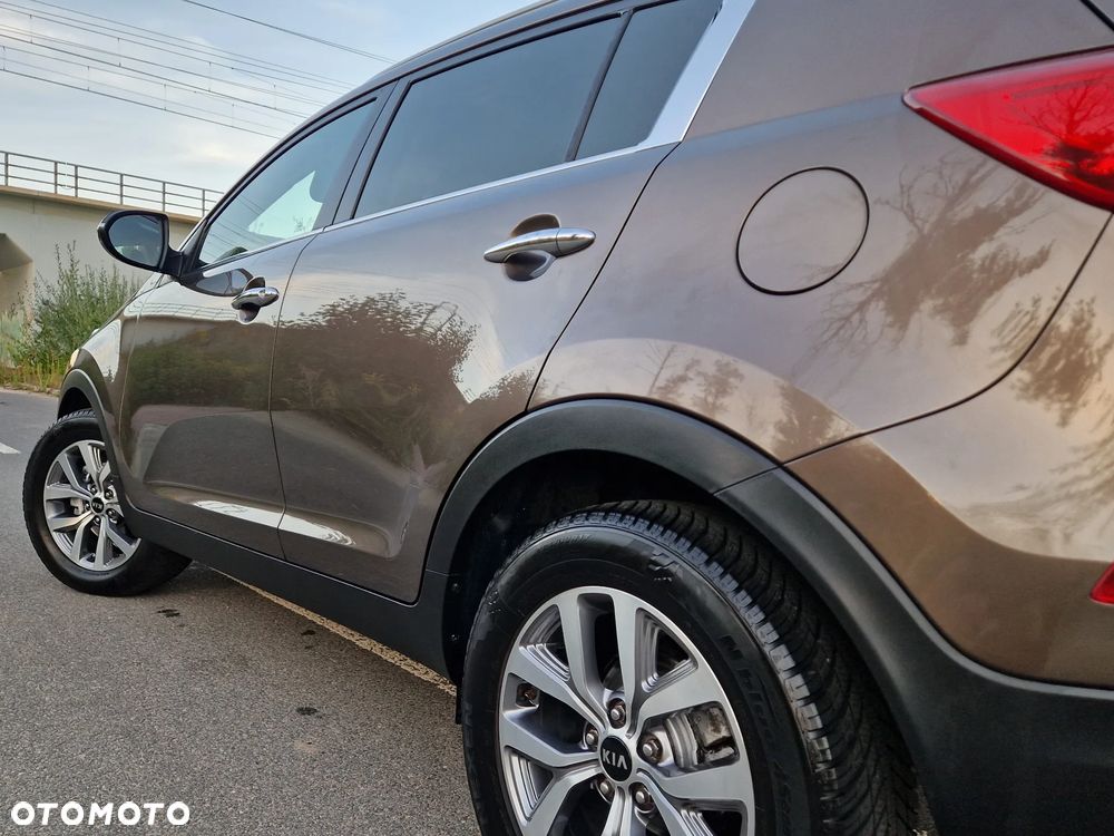 Kia Sportage 1.6 GDI 2WD DREAM-TEAM EDITION - 16