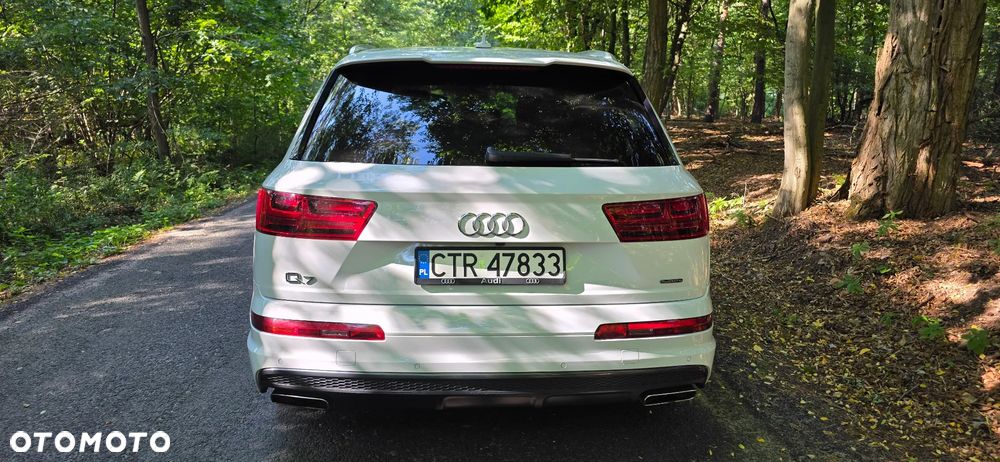 Audi Q7 - 13