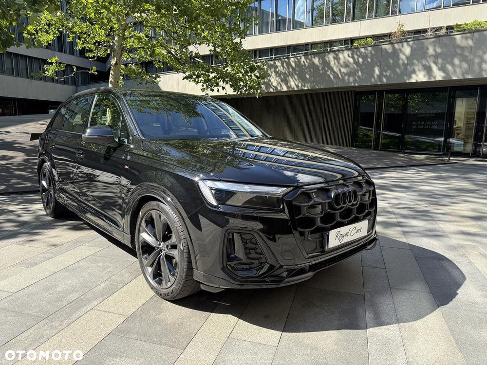 Audi Q7 2025 photo 2