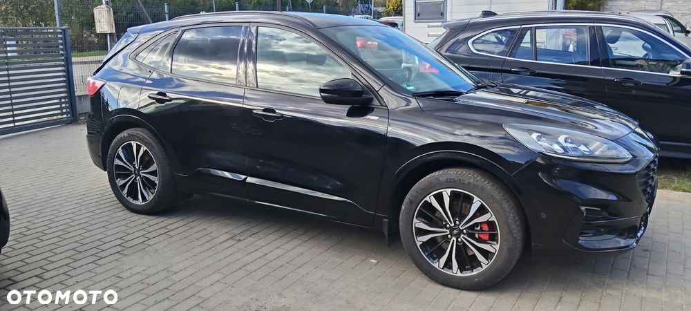 Ford Kuga - 25