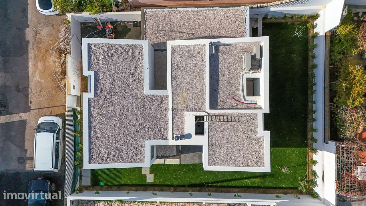 Moradia Isolada T4 com jardim e Garagem Box em Tires, São Domingos de - Grande imagem: 3/48