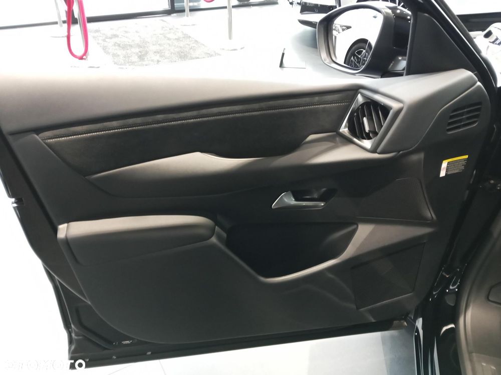 DS Automobiles DS 3 - 10