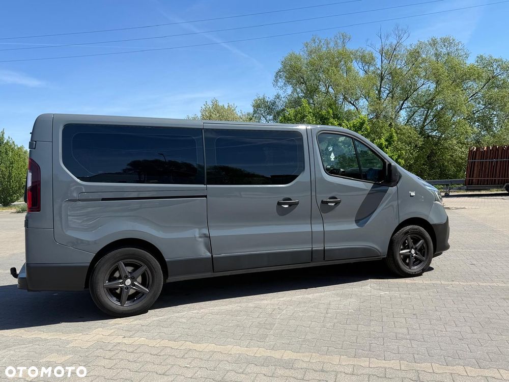 Renault Trafic Grand 2.0 dCi - 3