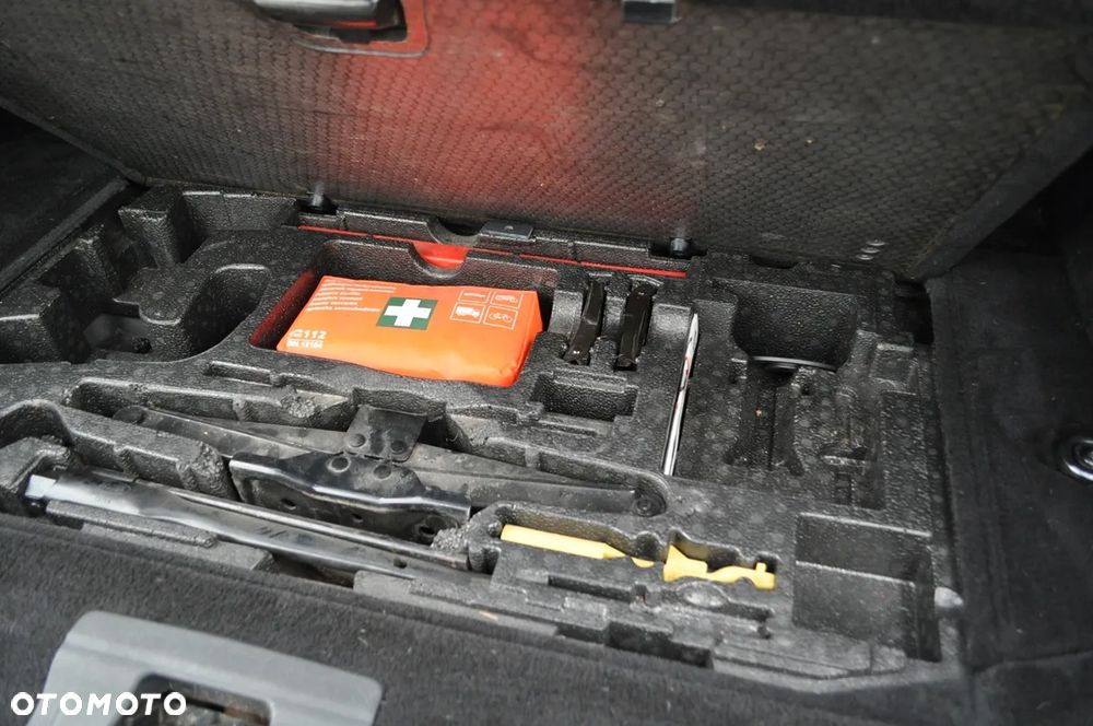 Land Rover Range Rover Sport S 3.0TD V6 S - 39