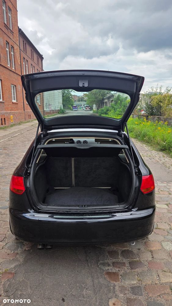 Audi A3 Sportback - 9