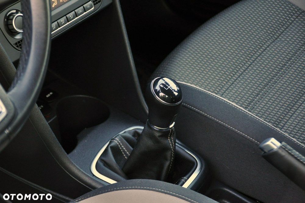 Volkswagen Polo - 35