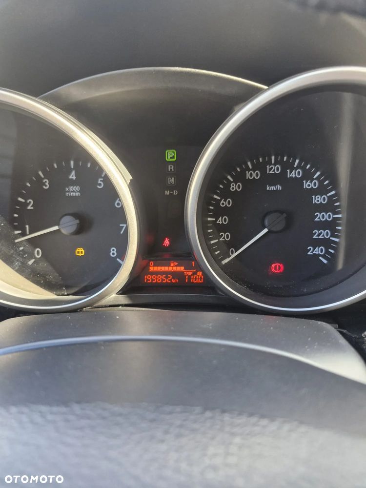 Mazda 5 - 16