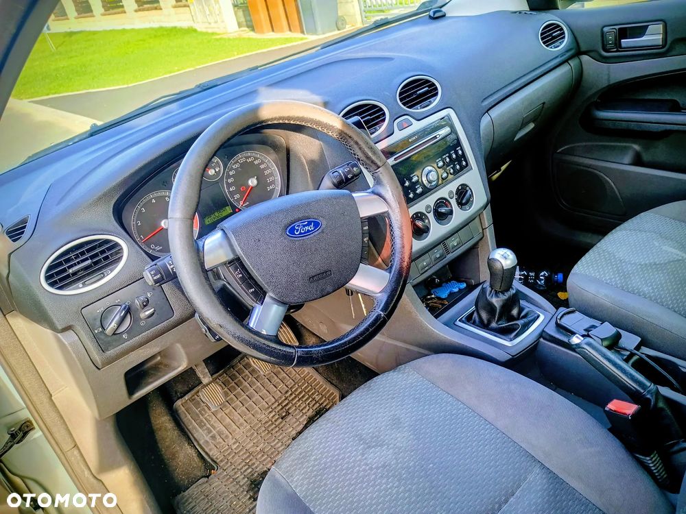 Ford Focus 1.6 Comfort - 7