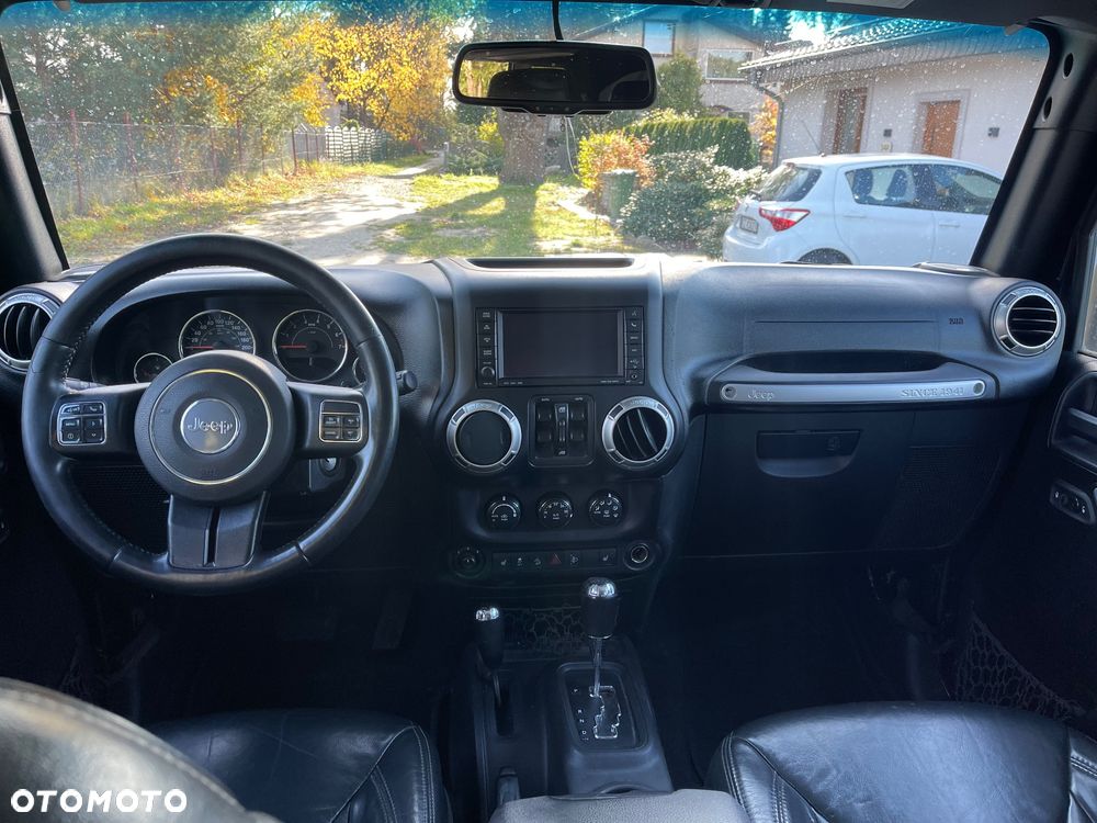 Jeep Wrangler 3.6 Unlim Sahara - 16
