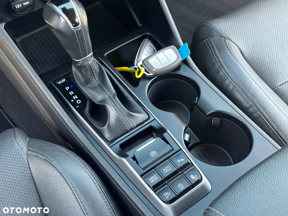 Hyundai Tucson - 32
